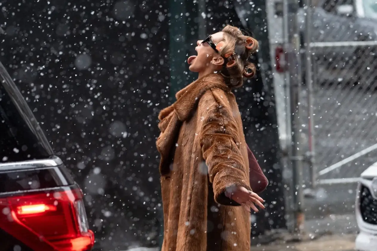 Bella Hadid Wears Hair Curlers in Snowy New York